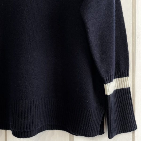 Bella Jones : Pull Century Navy – Image 3
