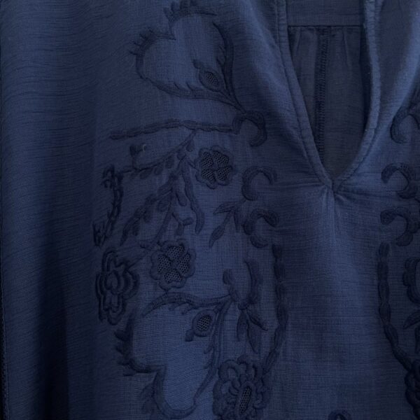 Bella Jones : Blouse Beauty Marine – Image 2