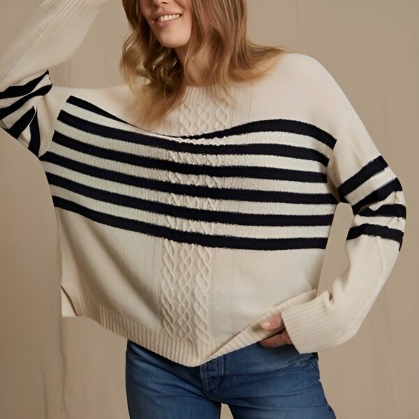 Bella Jones : Pull Suede Marine – Image 2