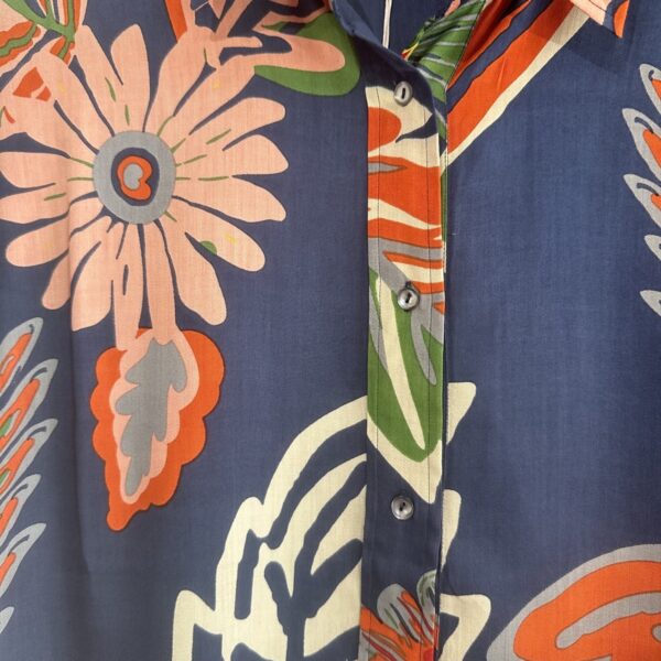 Bella Jones : Chemise Neckfeu marine – Image 3