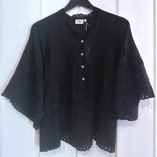 Hartford : Top voile de coton brodé HUSCO noir