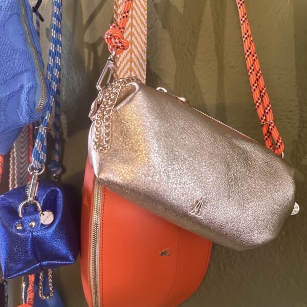 CRAIE STUDIO : Sac Nuage Cuir Or – Image 2