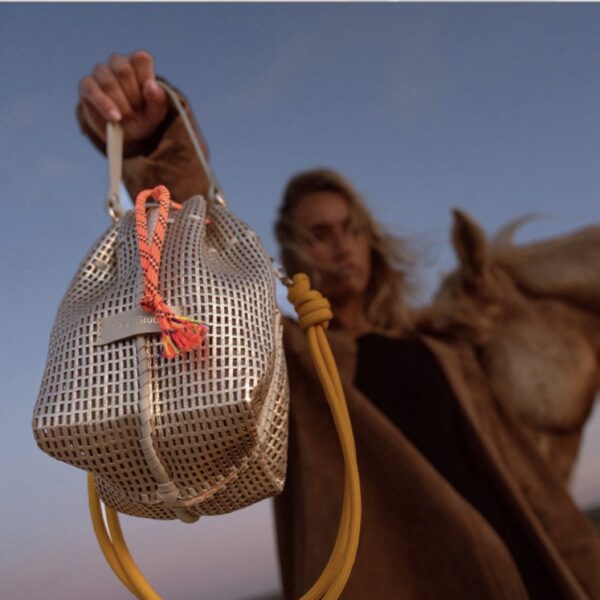CRAIE STUDIO : Sac Bibi Cuir Or – Image 3
