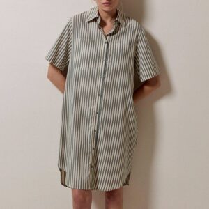 YERSE : Robe courte à rayures verte.