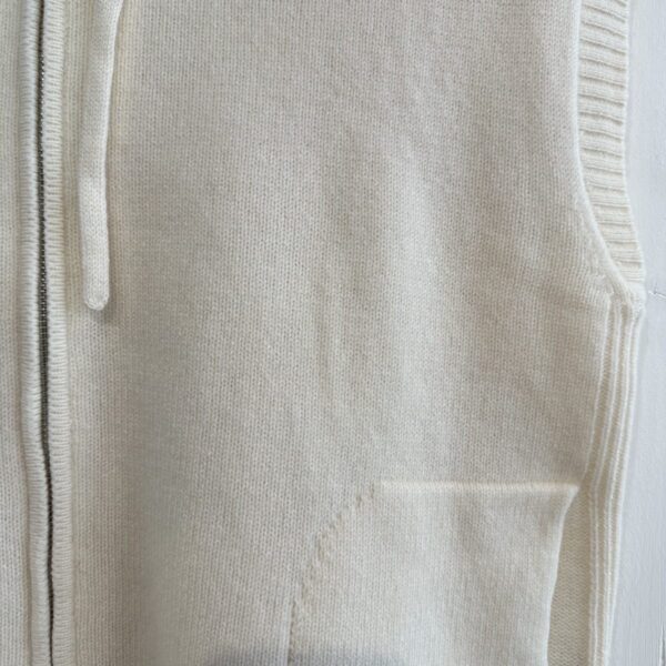 Bella Jones : Pull Capuche Land Ecru – Image 5